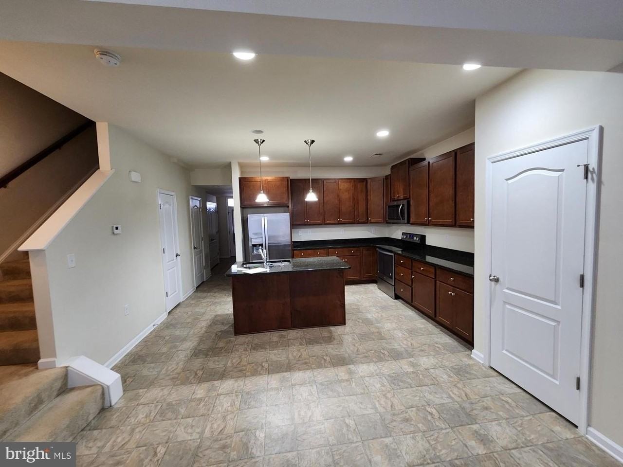 104 Oflannery Ct - Photo 3 of 22