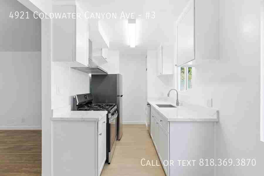 4921 Coldwater Canyon Ave #3 - Photo 7 of 16