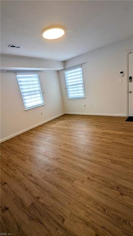 722 16th St - Photo 3 of 13