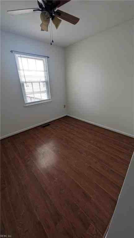 722 16th St - Photo 6 of 13