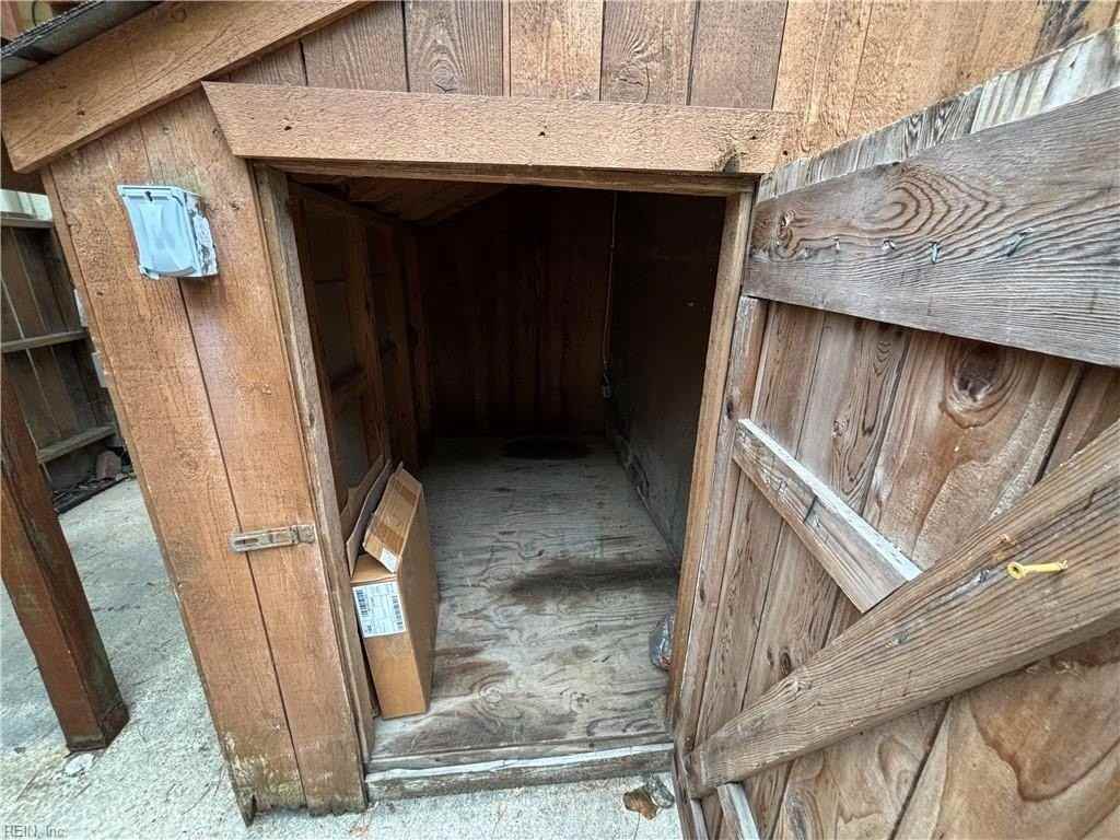 546 Marsh Duck Way - Photo 3 of 19