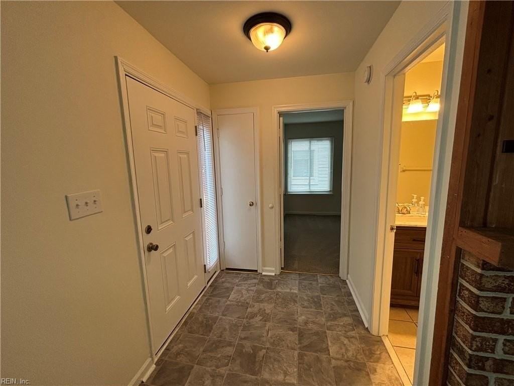 546 Marsh Duck Way - Photo 5 of 19