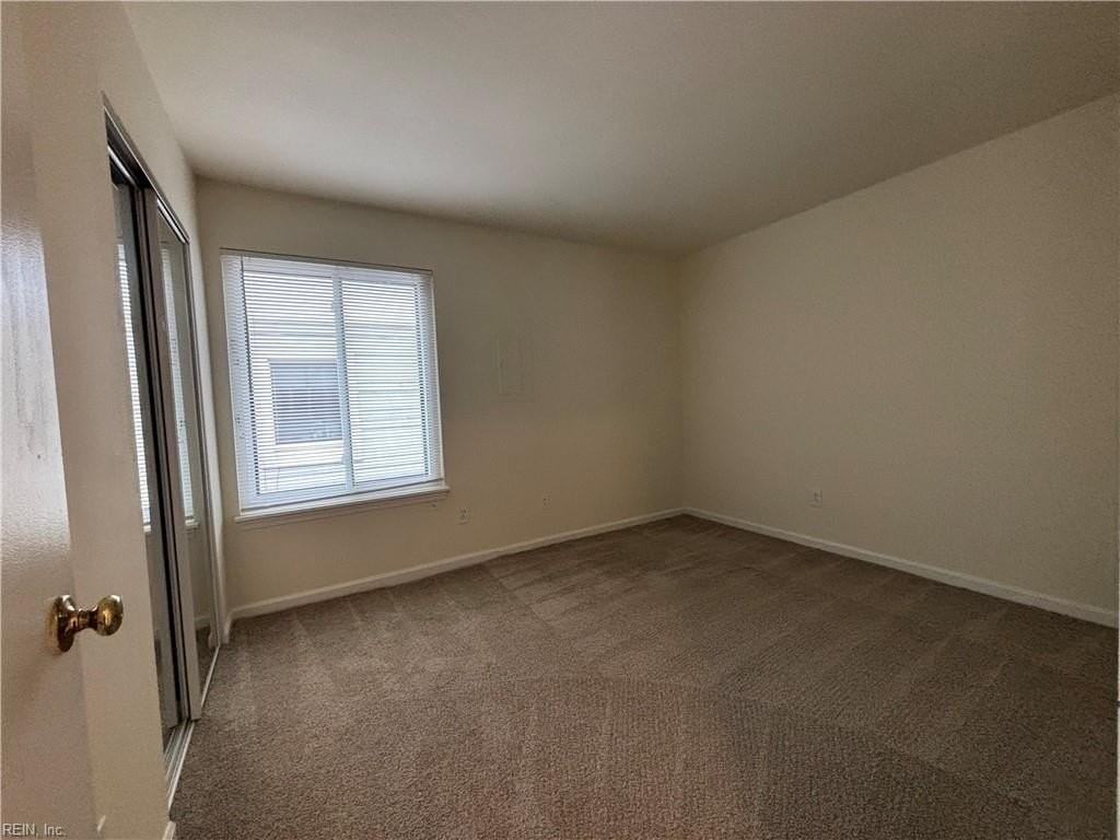 546 Marsh Duck Way - Photo 6 of 19