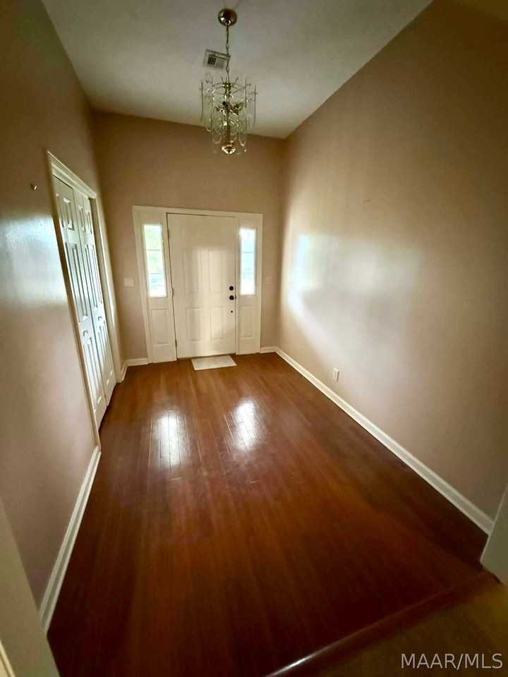 21 Shelton Cir - Photo 3 of 35