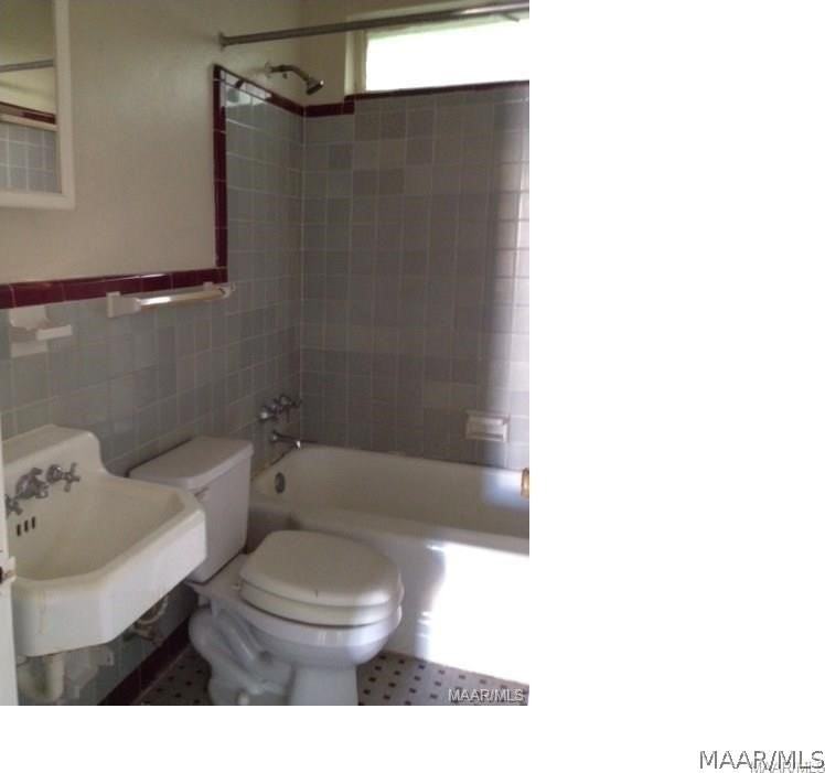 951 E Edgemont Ave - Photo 6 of 8