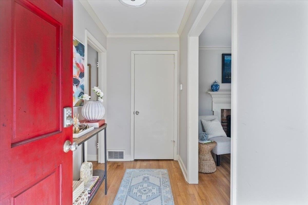 5081 Rich Rd - Photo 4 of 24