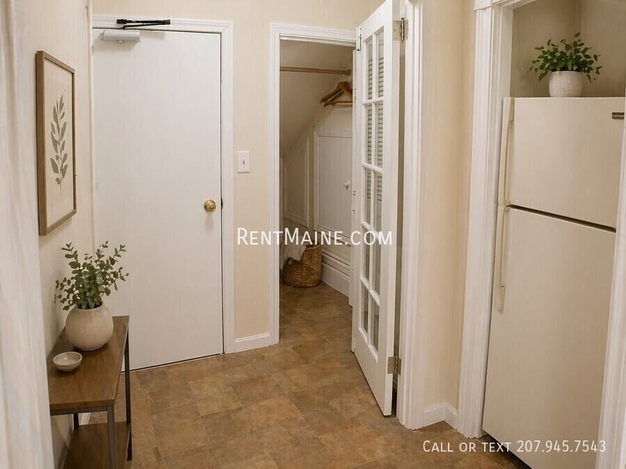 97 97 Broadway Apt. #2 - Photo 5 of 10