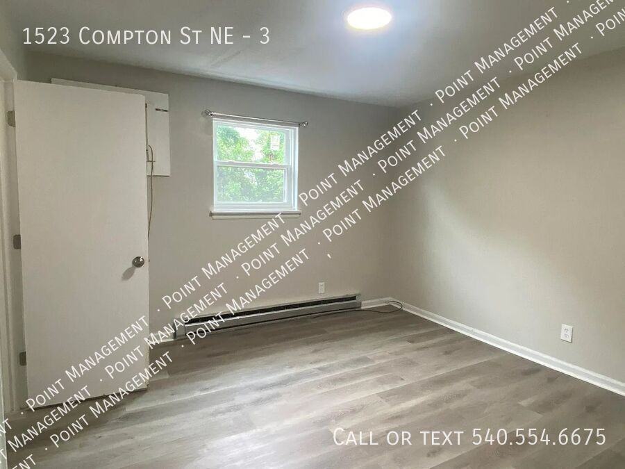 1523 Compton St Ne #3 - Photo 2 of 6