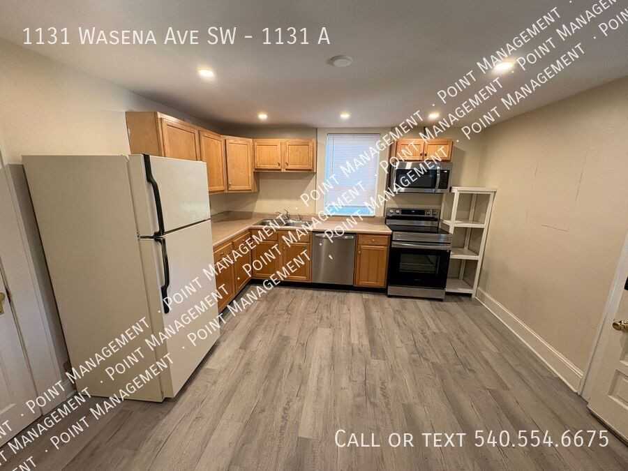 1131 Wasena Ave Sw #1131A - Photo 4 of 8