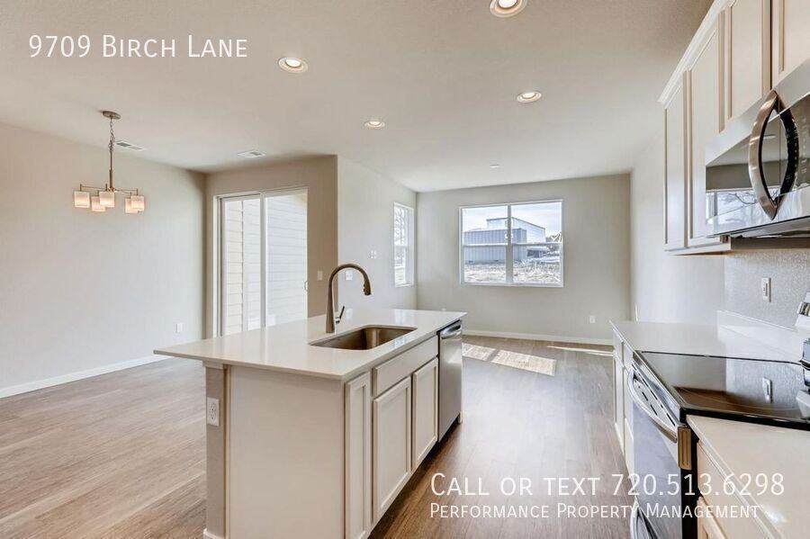 9709 Birch Ln - Photo 6 of 23