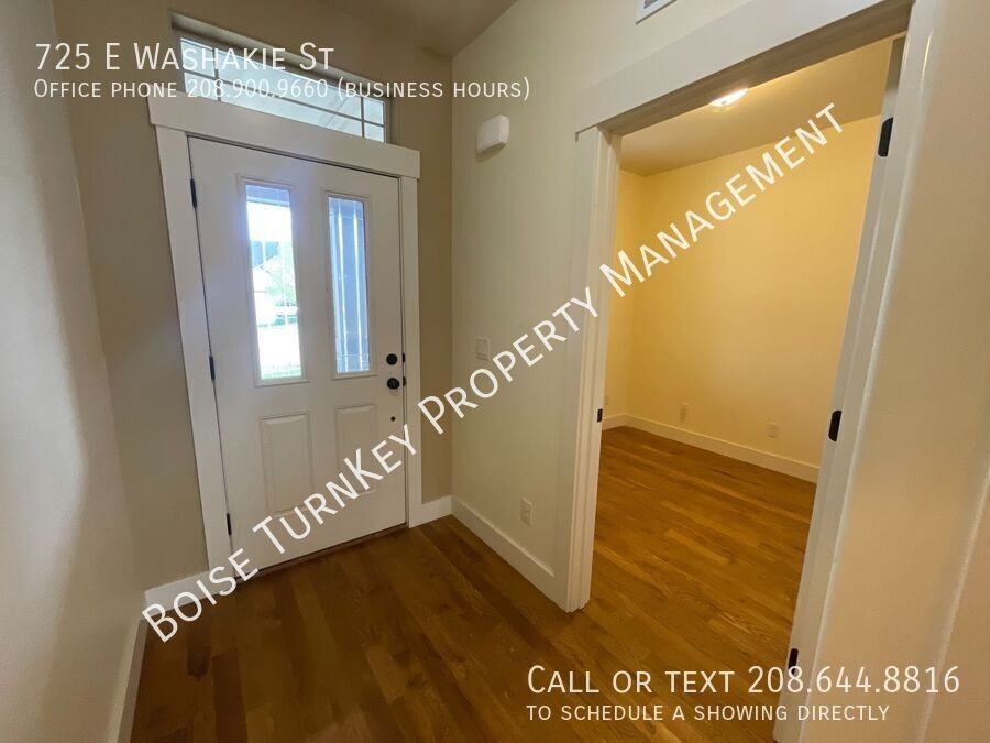 725 E Washakie St - Photo 5 of 42