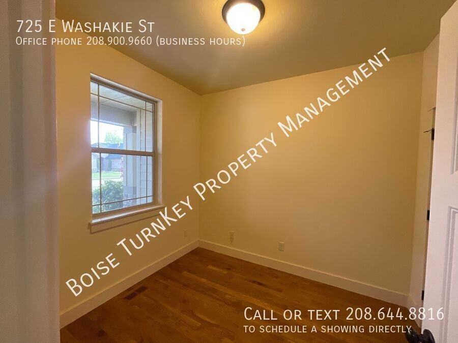 725 E Washakie St - Photo 6 of 42