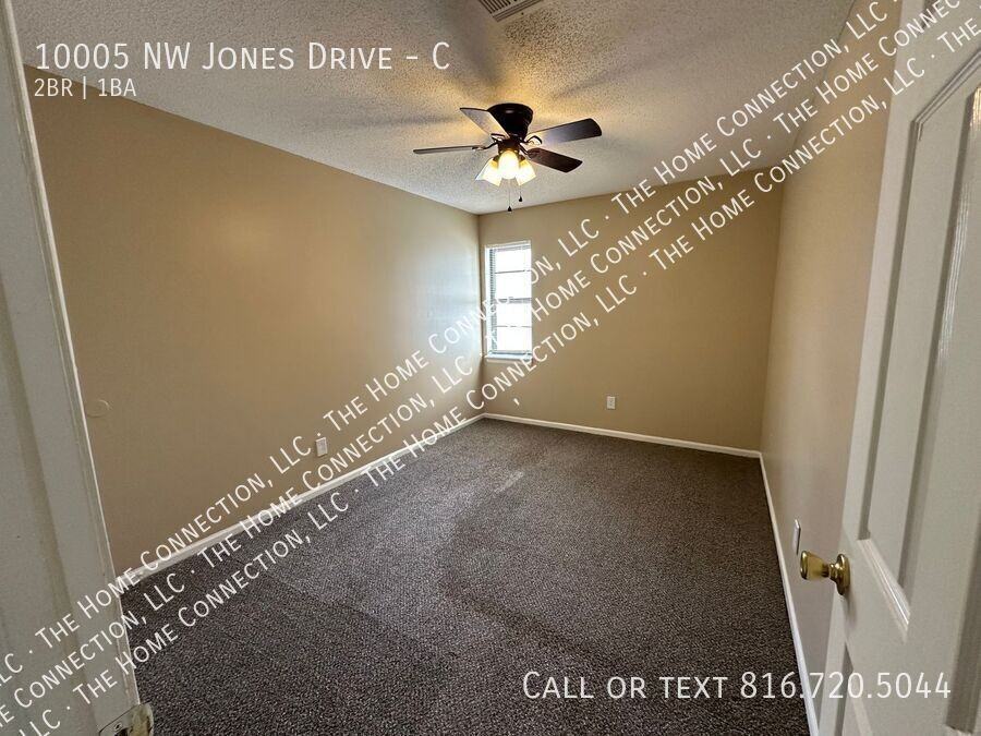 10005 Nw Jones Dr #C - Photo 6 of 11