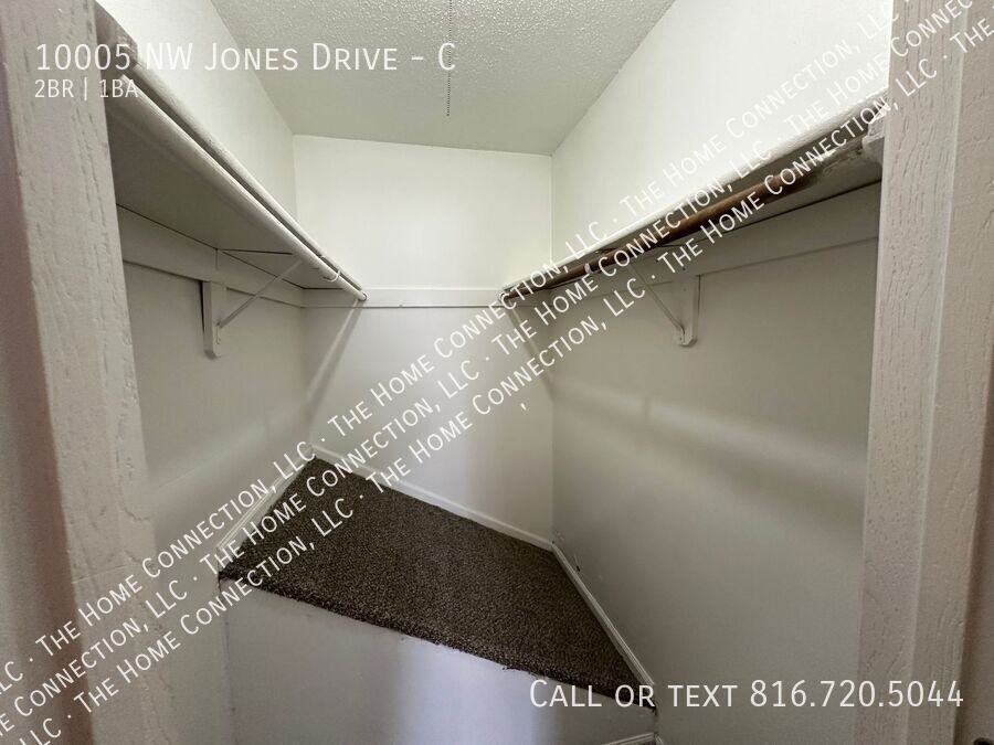 10005 Nw Jones Dr #C - Photo 7 of 11