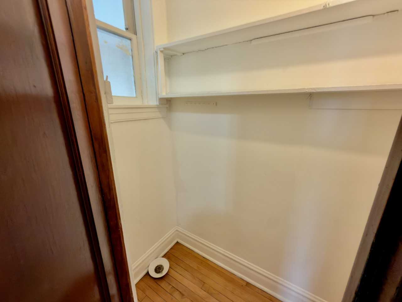 3239 W Cullom Ave #1 - Photo 5 of 8