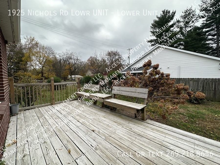 1925 Nichols Rd Lowr Unit - Photo 2 of 14