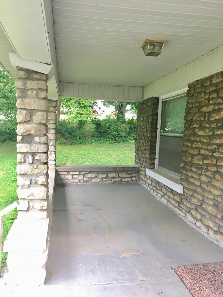 3850 E 62nd St #1 - Photo 2 of 17