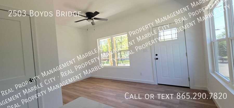 2503 Boyds Bridge Pike - Photo 3 of 12