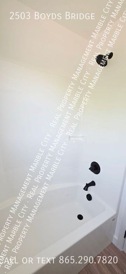 2503 Boyds Bridge Pike - Photo 6 of 12