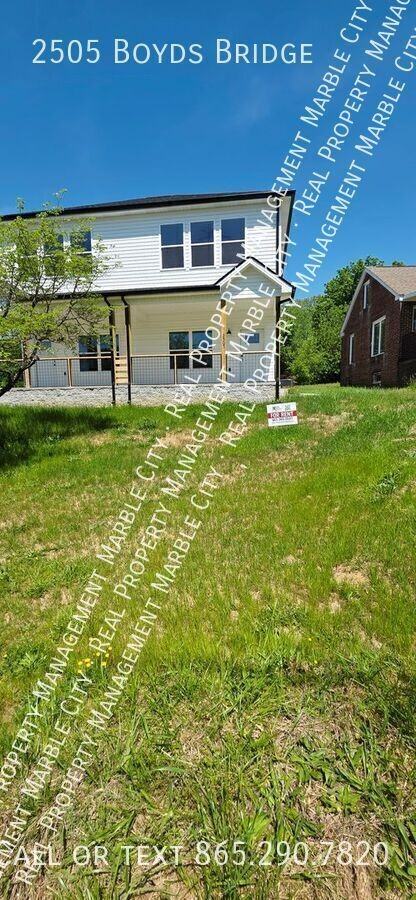 2505 Boyds Bridge Pike - Photo 4 of 17