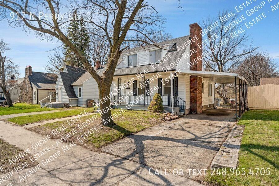 917 N Perry St - Photo 4 of 37