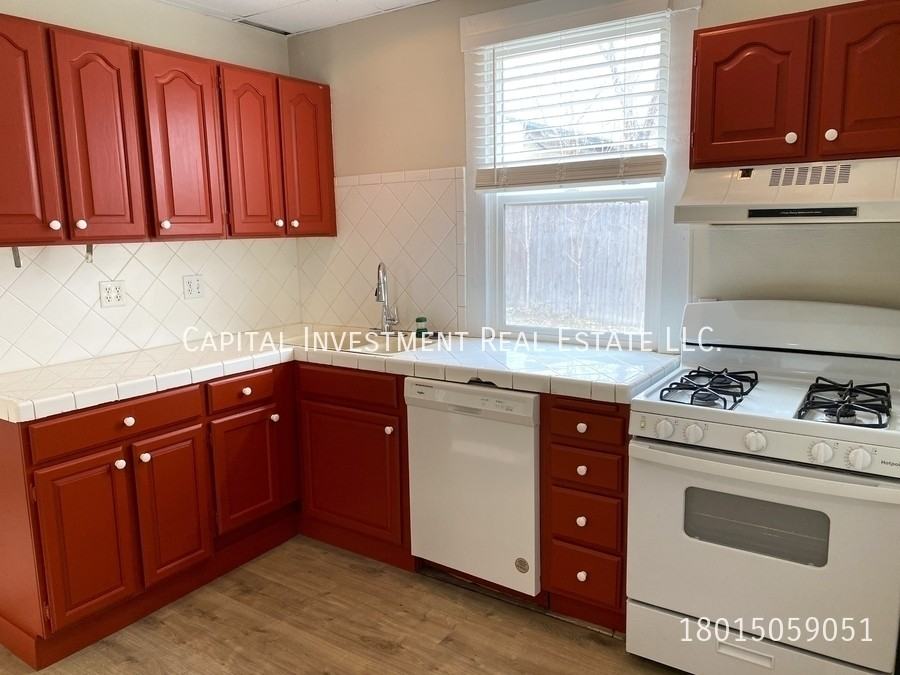 8973 W 3000 S - Photo 4 of 13