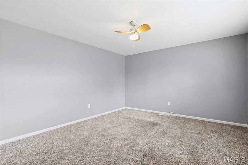 2400 Bluegrass Ln - Photo 3 of 50