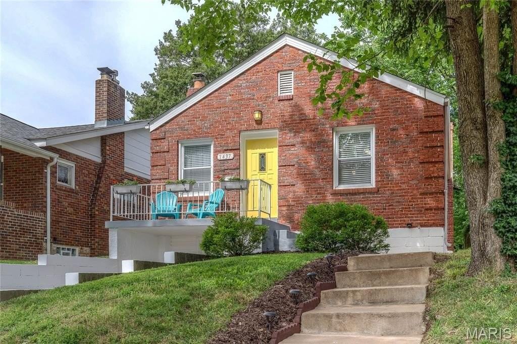 1437 Collins Ave - Photo 2 of 22