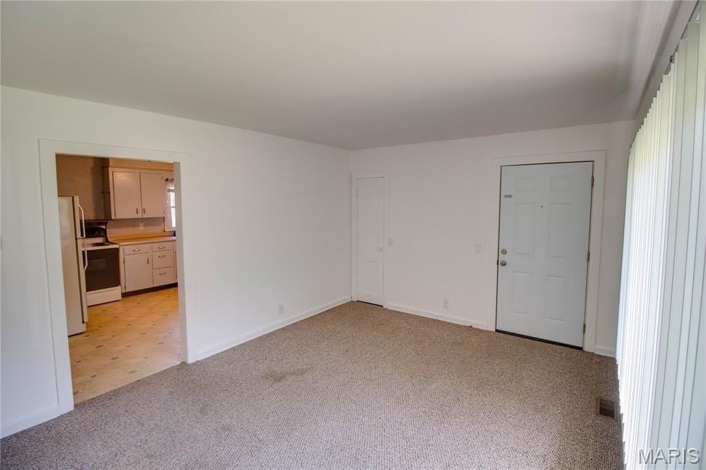 3808 Oscar Ave - Photo 6 of 25