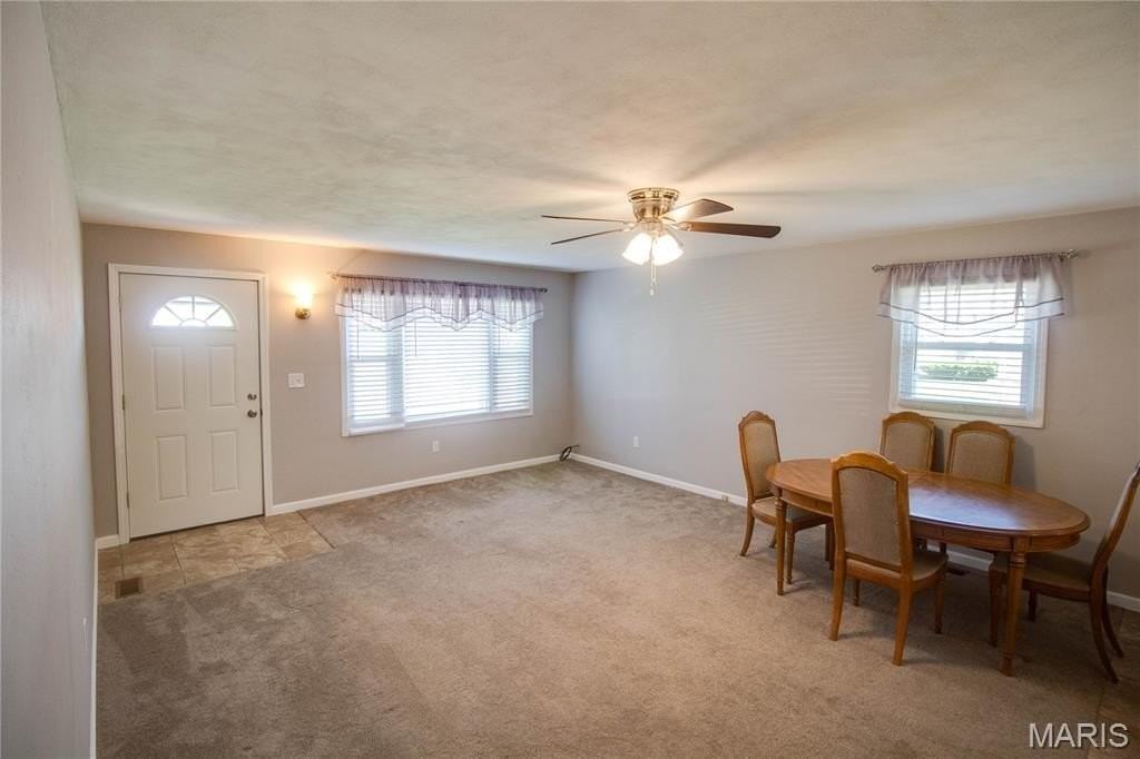 314 E Pearl St - Photo 6 of 24