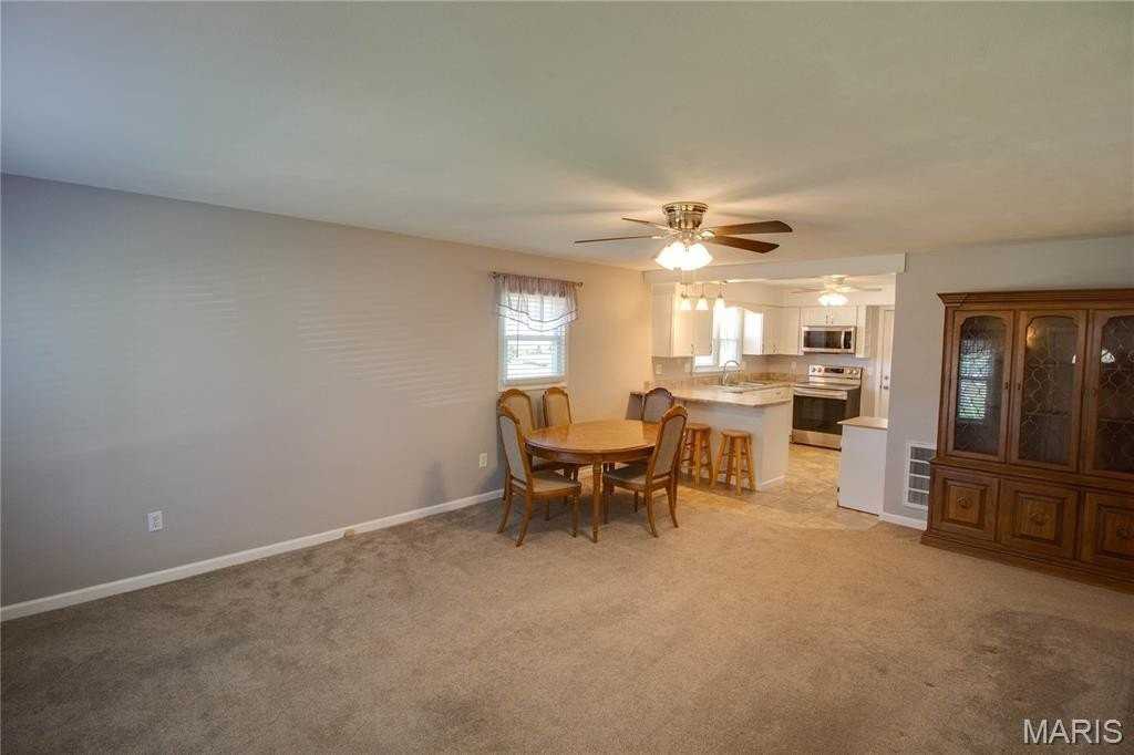 314 E Pearl St - Photo 7 of 24