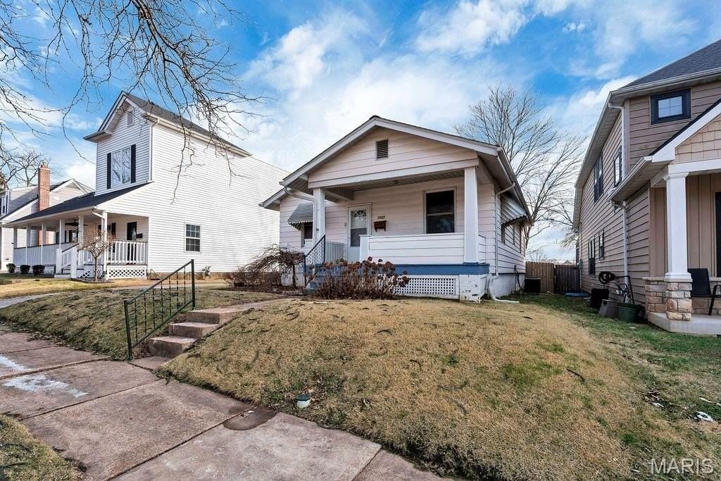 7070 Winona Ave - Photo 2 of 20