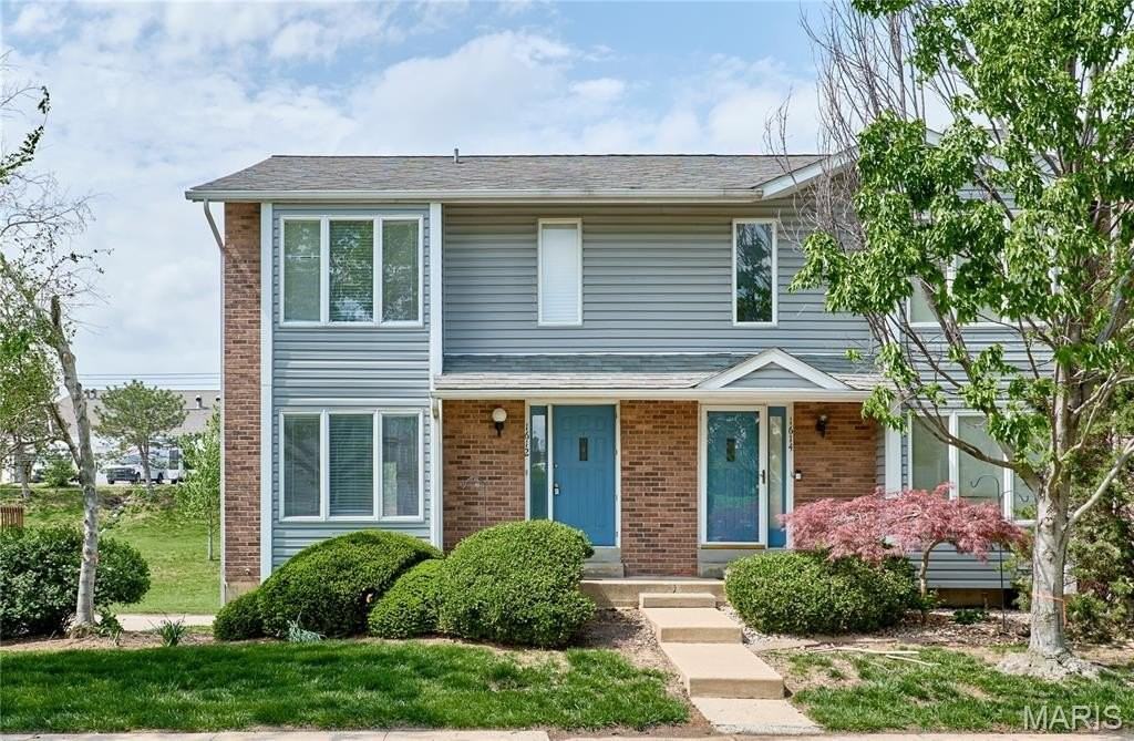 1612 Forest Hills Dr - Photo 2 of 27