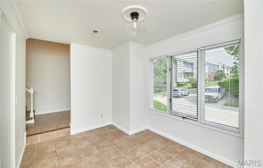 1612 Forest Hills Dr - Photo 7 of 27