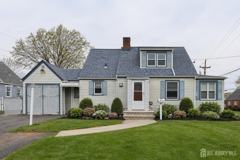 2 Mohawk Dr - Photo 1 of 1