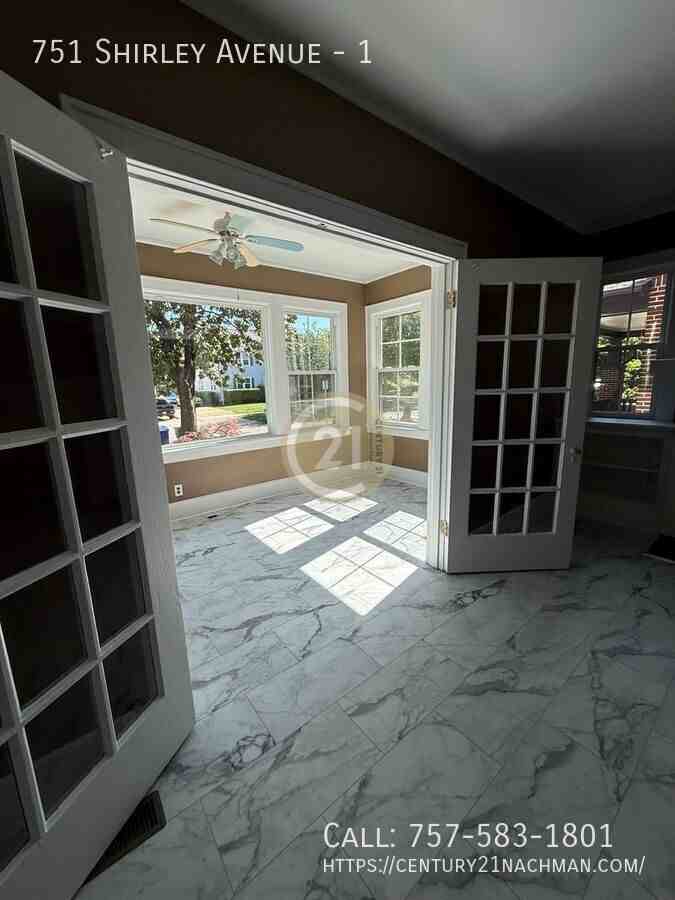 751 Shirley Ave #1 - Photo 3 of 9