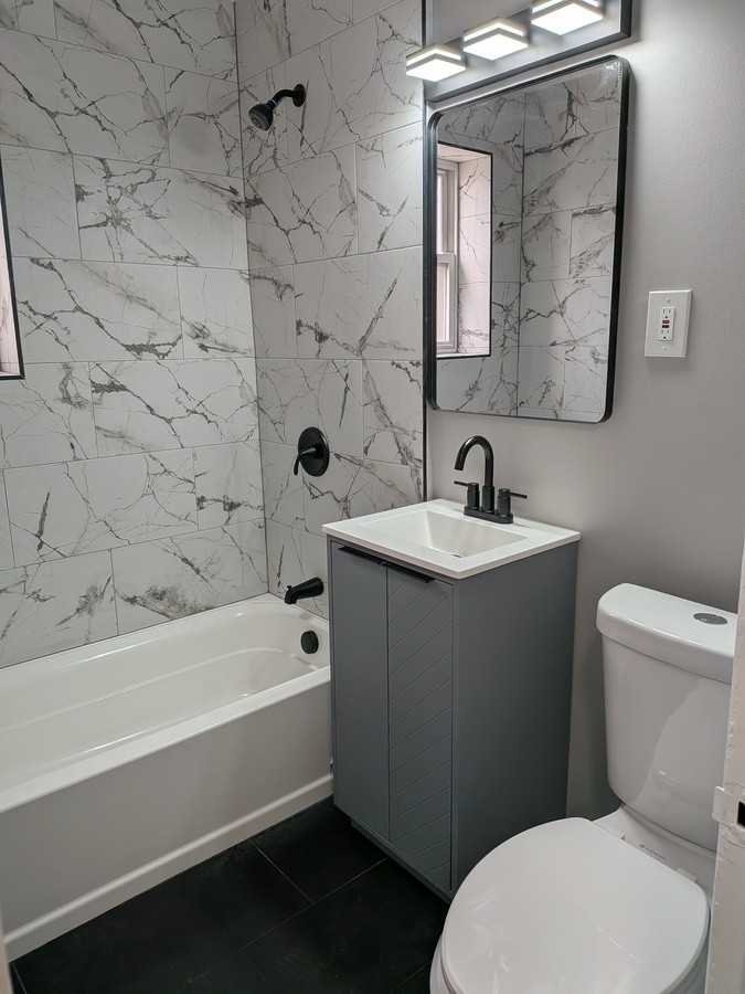 1276 Clinton Ave #2C - Photo 7 of 9