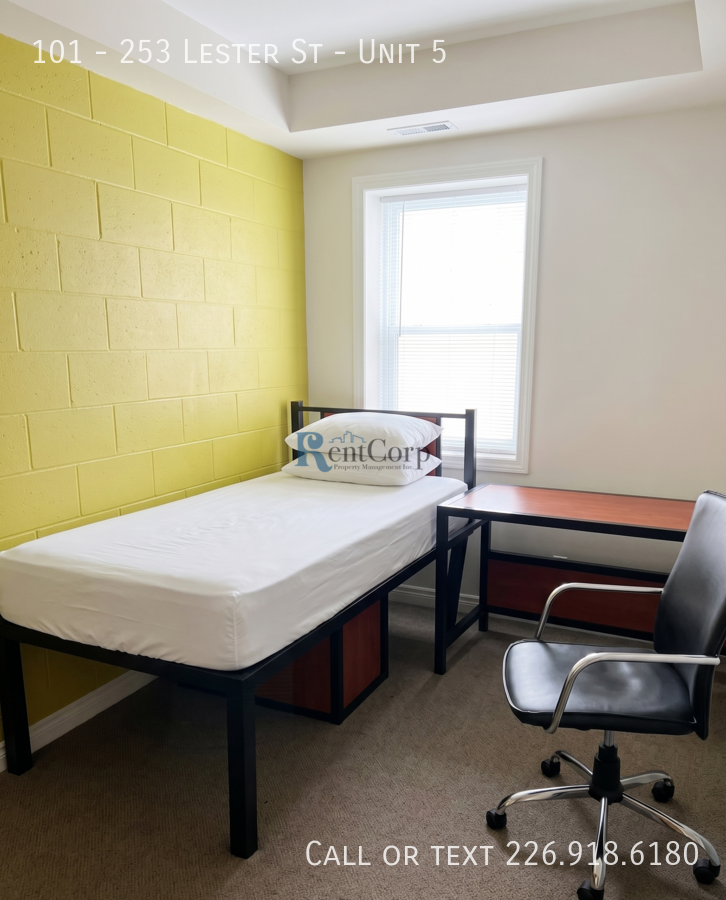 253 - 253 Lester St #5 - Photo 4 of 4