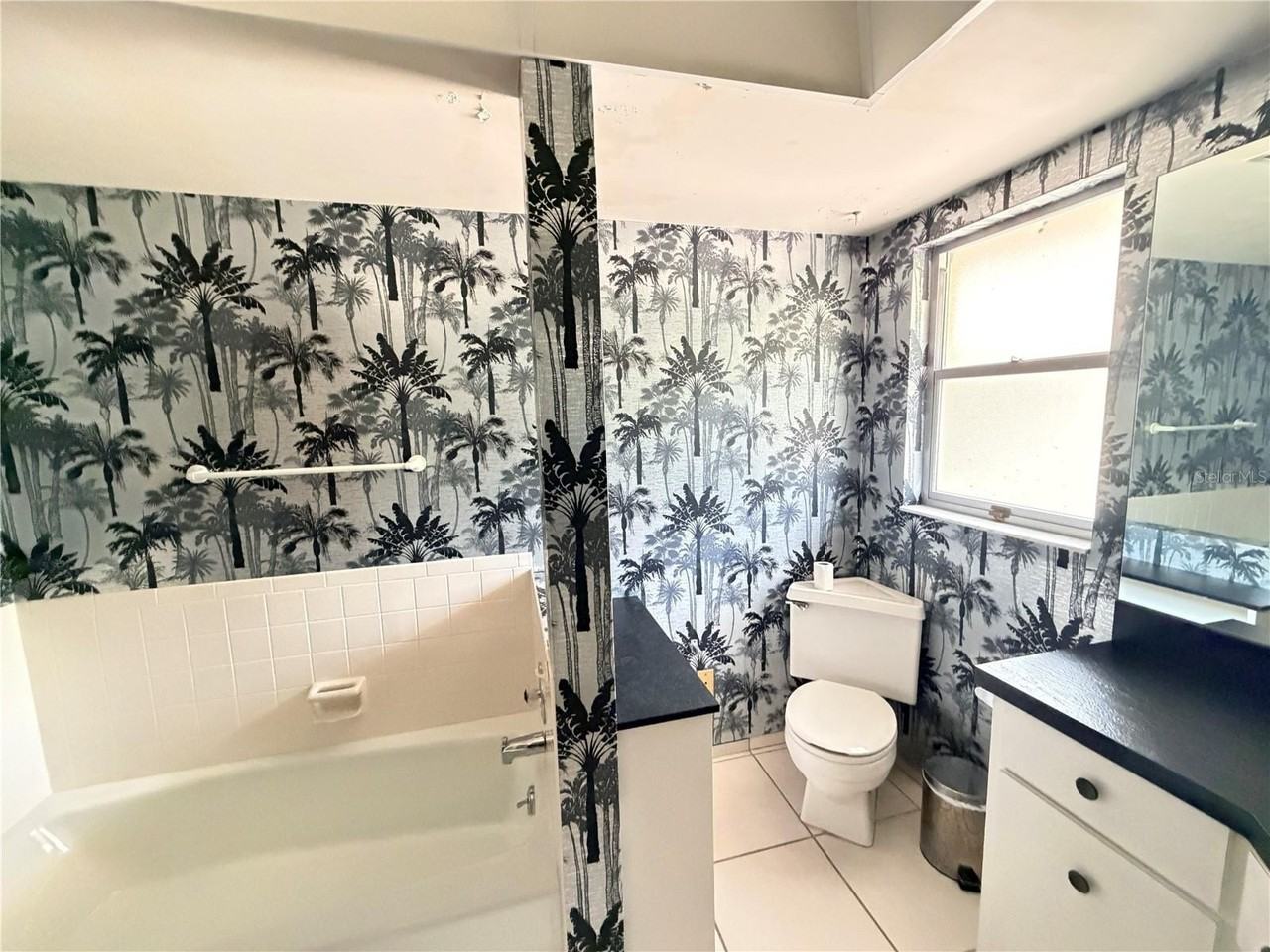 3112 Desoto Rd - Photo 7 of 11