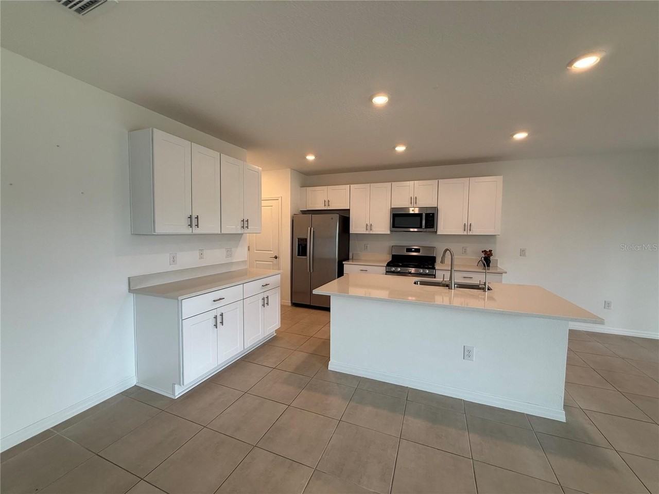 6431 Milestone Loop - Photo 6 of 28