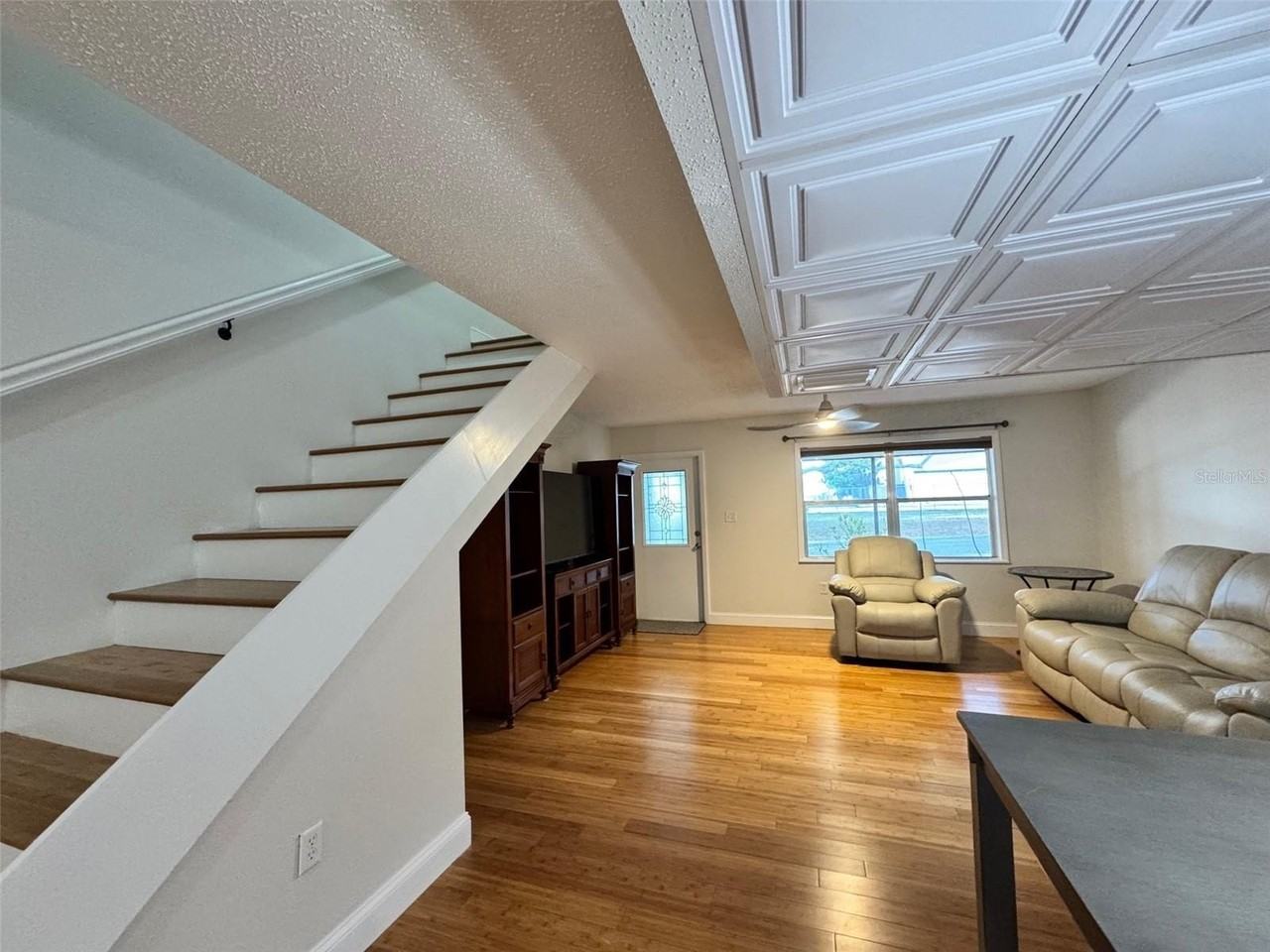 3255 Ramblewood Pl - Photo 2 of 12