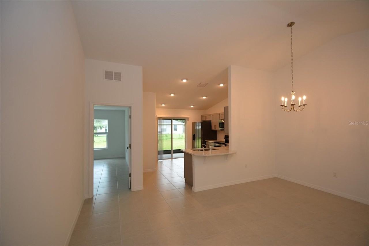 14 Unimay Ct #A - Photo 7 of 32