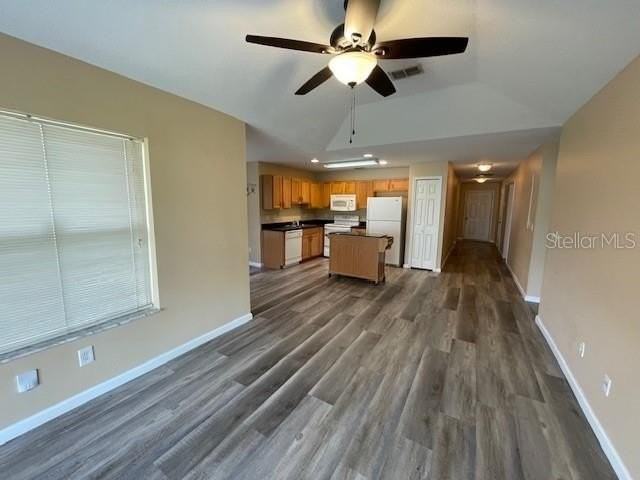 116 Wellwood Ln #B - Photo 2 of 15