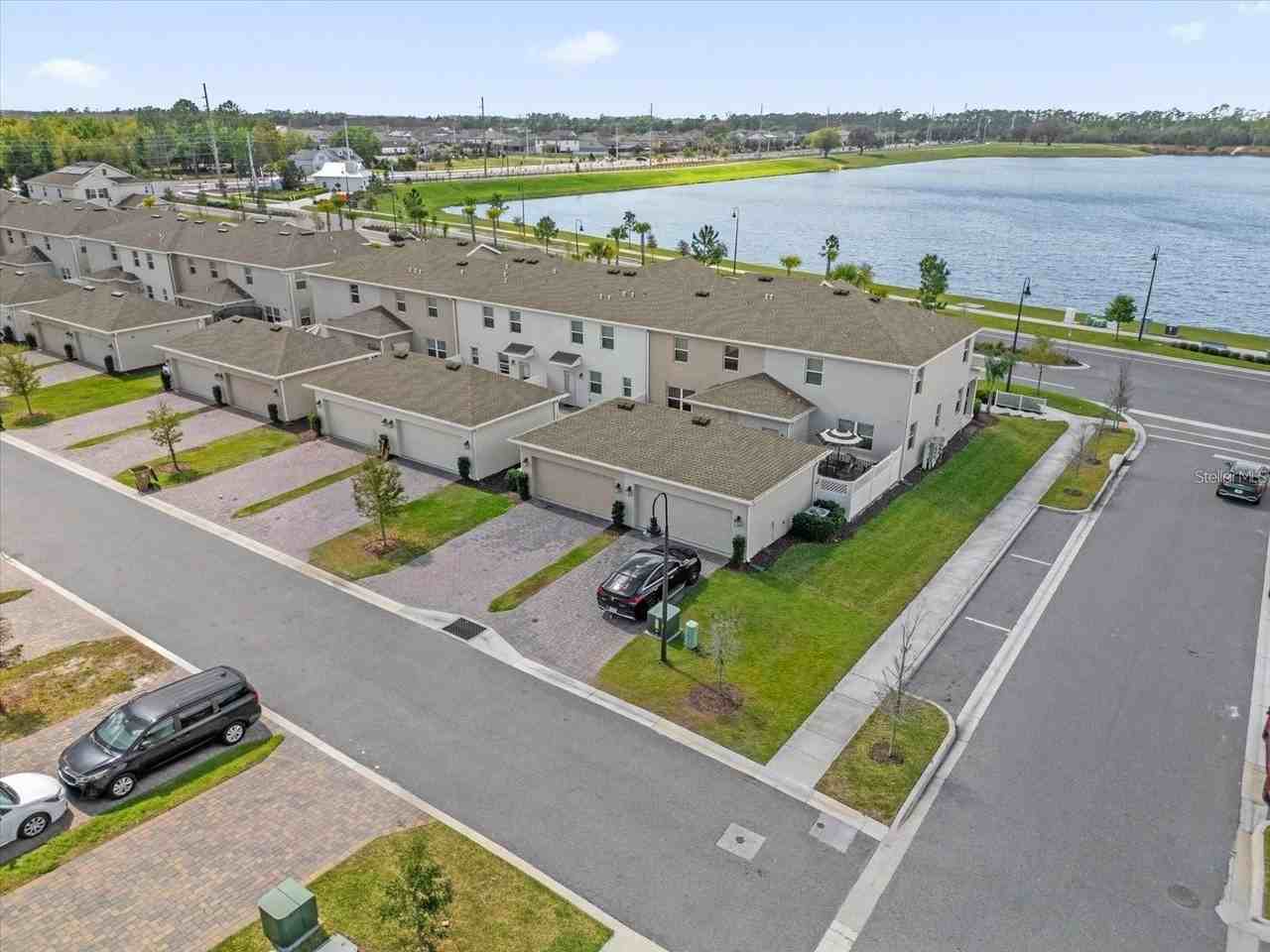 2959 Addison Blvd - Photo 2 of 30