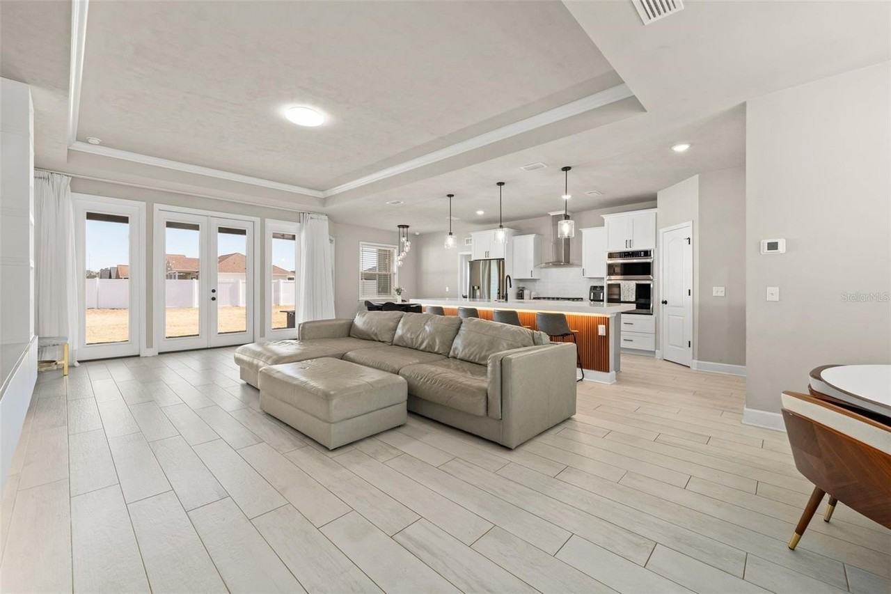 24784 Sw 21st Ln - Photo 4 of 50