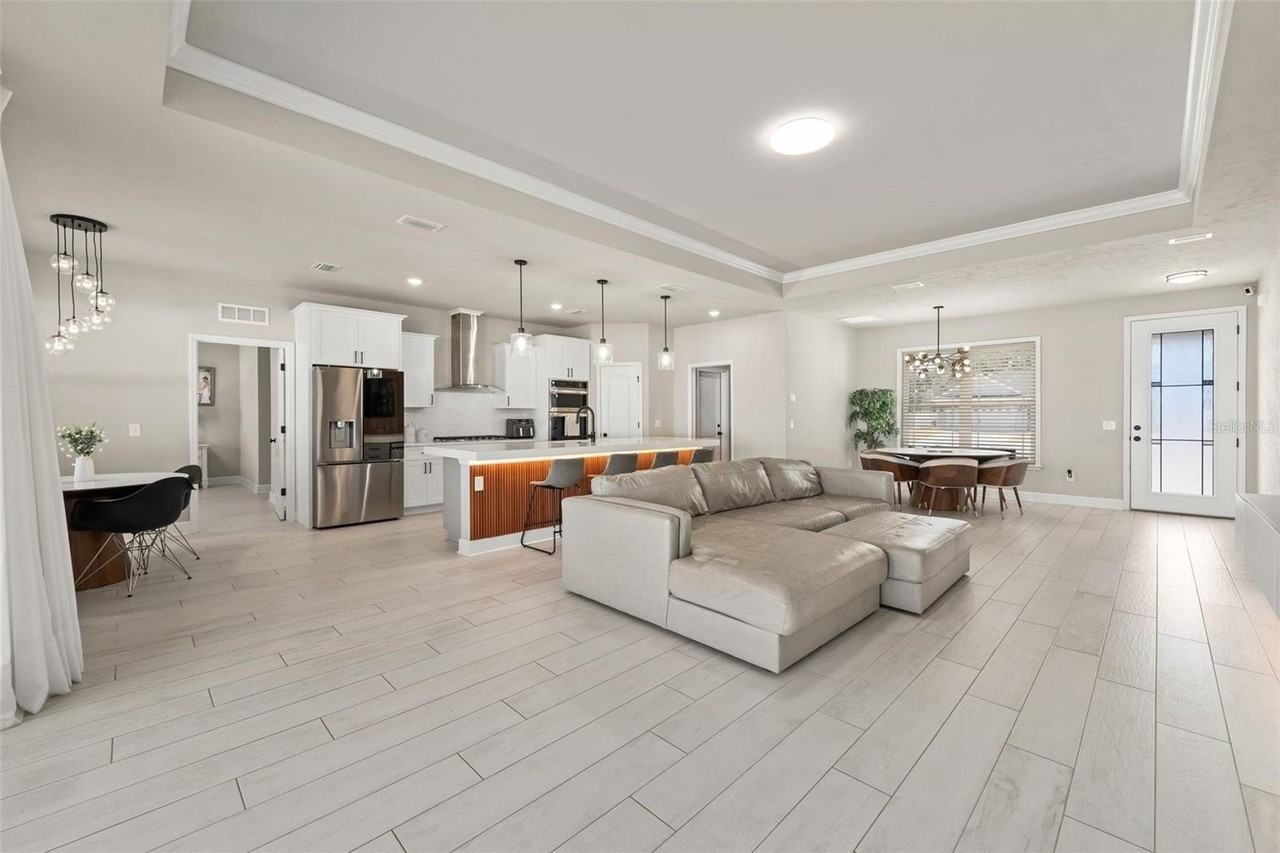 24784 Sw 21st Ln - Photo 5 of 50