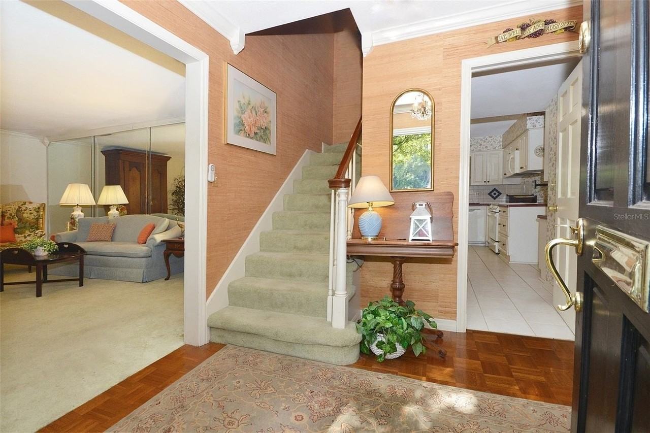 1406 Magna Ct - Photo 2 of 31