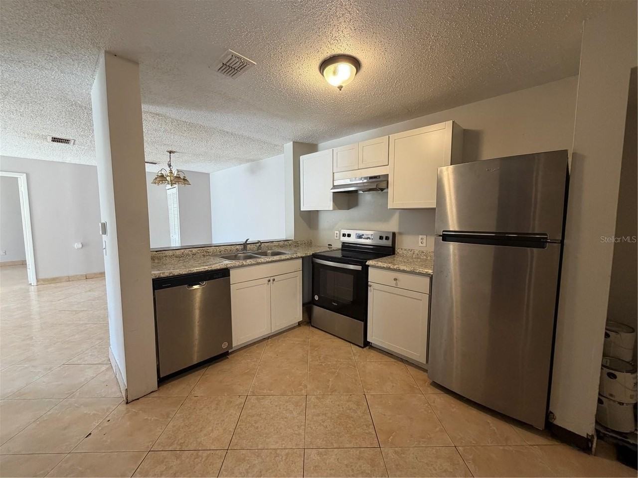 5225 Via Hacienda Cir #B115 - Photo 2 of 11