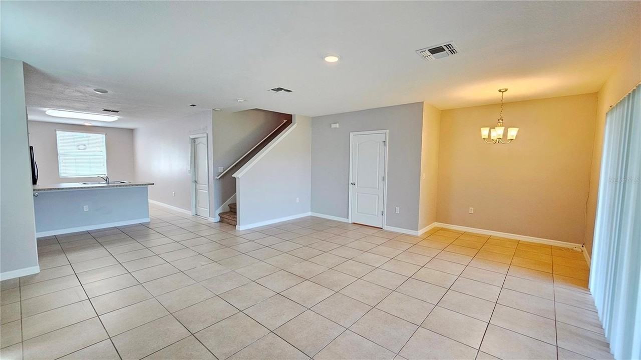 364 Arbor Lakes Dr - Photo 6 of 38