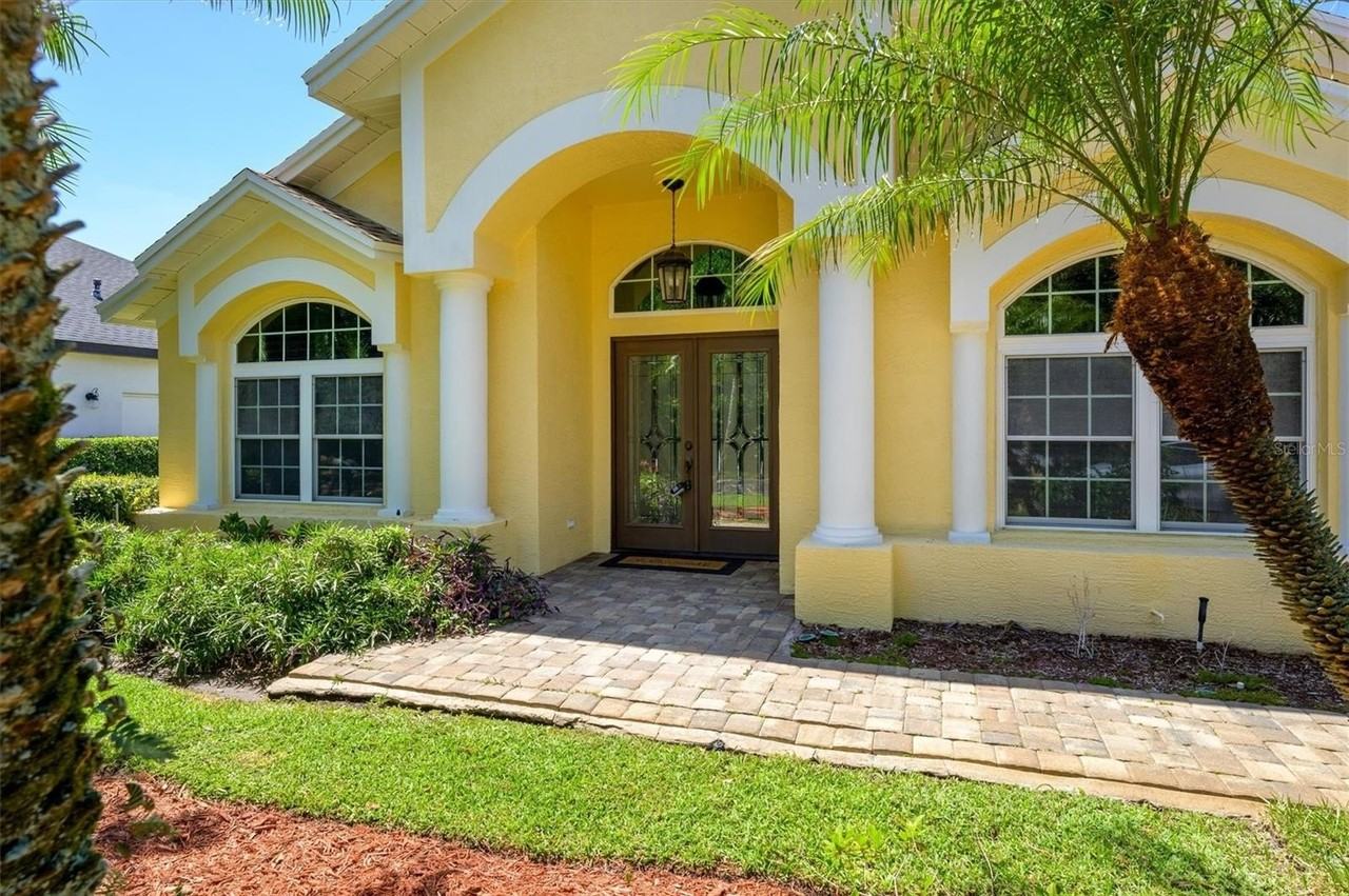 18806 Chemille Dr - Photo 3 of 50